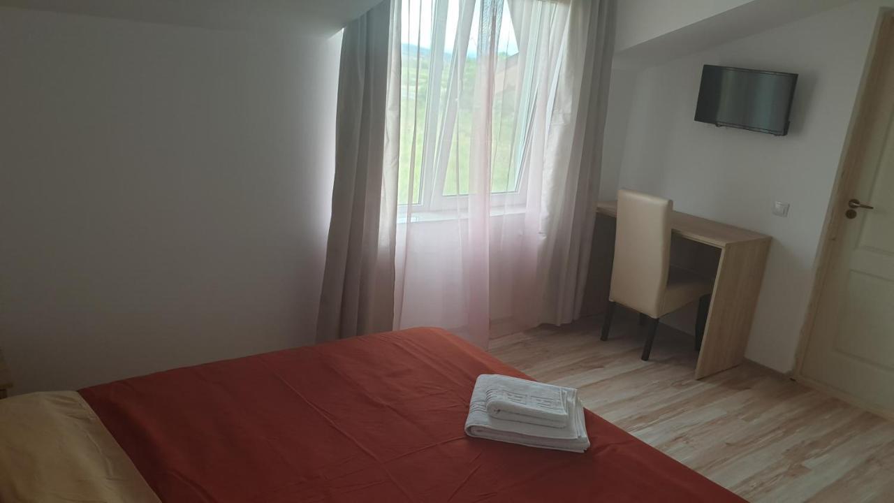לינה וארוחת בוקר Uriu Casa Soral מראה חיצוני תמונה
